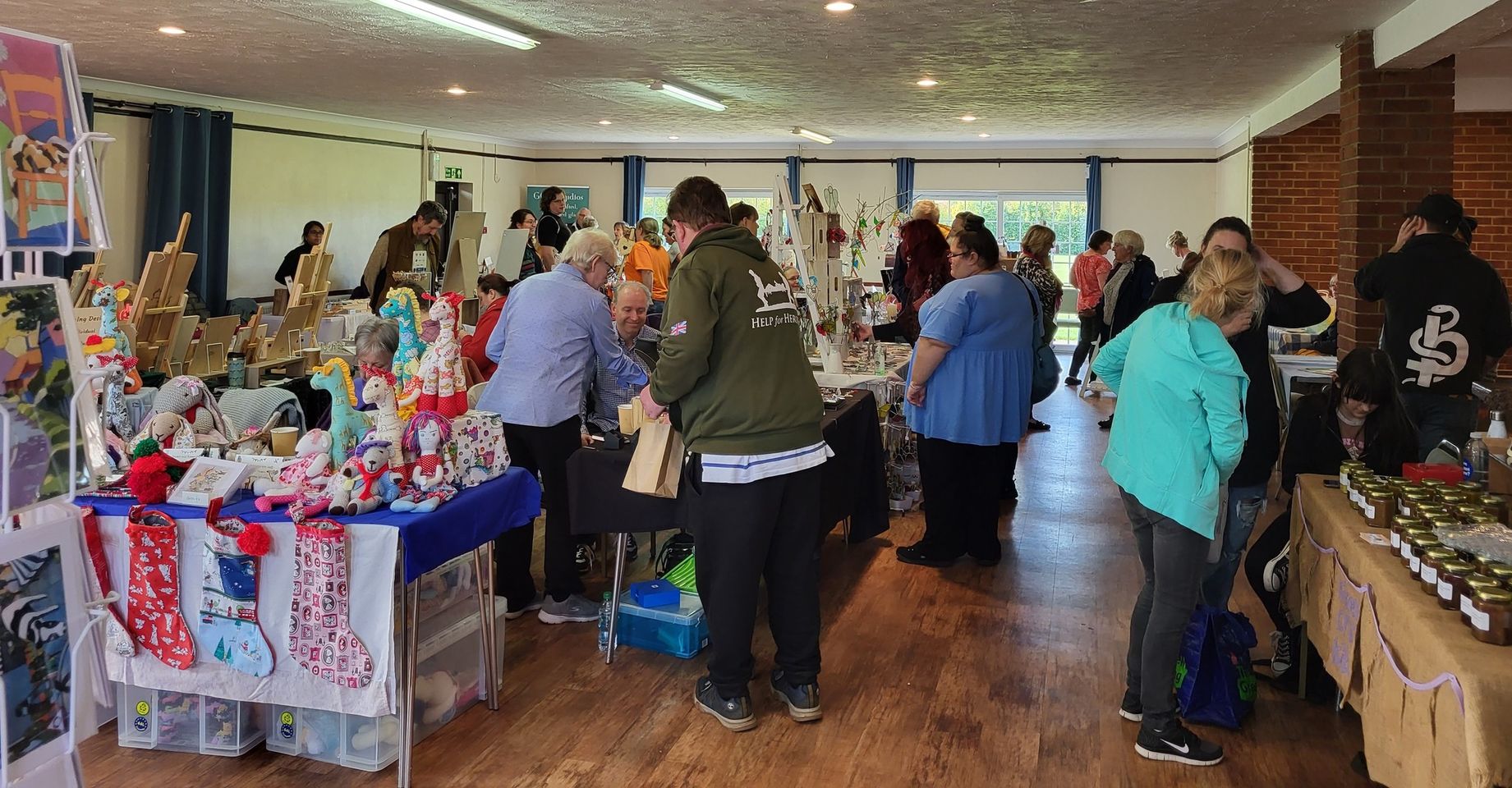 Crafts, Cake and a Cuppa